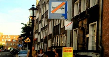 Z gdańskich ulic zniknęło już pona 9 tys. niepotrzebnych znaków