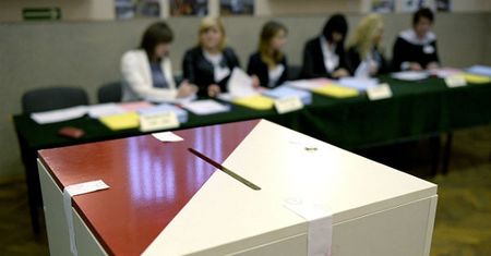 Naukowcy, urzędnicy i samorządowcy w nowym sejmiku woj. śląskiego