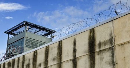 Terroryści uwolnieni z więzienia w Bahrajnie