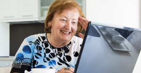 Co piąty Polak nigdy nie korzystał z internetu - wyniki badania Eurostat