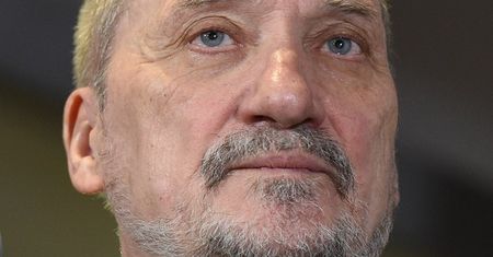 "Haniebny komunikat Macierewicza". Gen. Mirosław Różański odpowiada MON