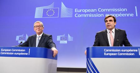 Komisja Europejska murem za atakowanym przez PiS ambasadorem. Mamy stanowisko Brukseli