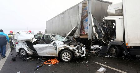 Dwa karambole na A1 w Łódzkiem. Zderzyło się ponad 70 aut