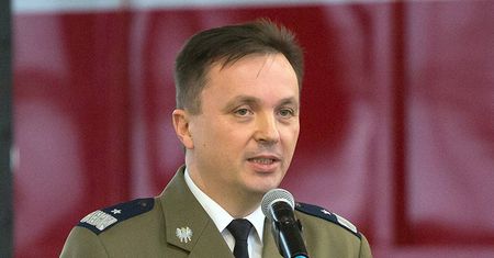Włamanie do auta z prezydenckiej kolumny zakończyło karierę szefa BOR?