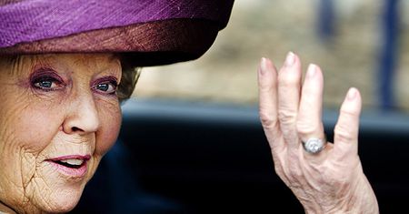 Królowa Holandii Beatrix ogłosiła abdykację