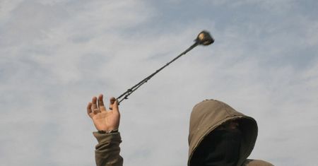 Izraelska armia: Palestyńczycy rzucali kamieniami, dwulatka ranna