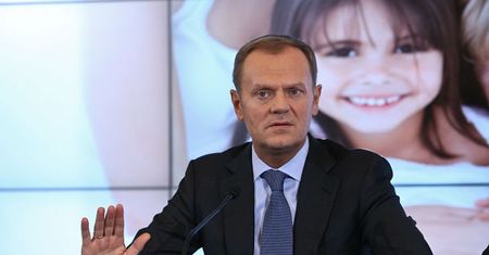 Bolesław Piecha o propozycji Donalda Tuska ws. in vitro: pomysł pod publikę