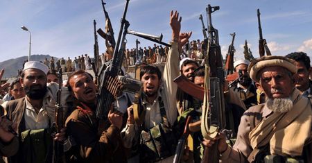 Afganistan: plemienne milicje walczą przeciwko talibom i Kabulowi