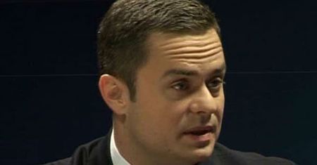 Adam Hofman: nie zajmujemy się Smoleńskiem dla polityki