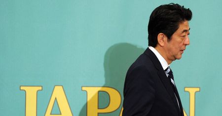 Premier Japonii Shinzo Abe ostrzega świat przed ekspansją Chin