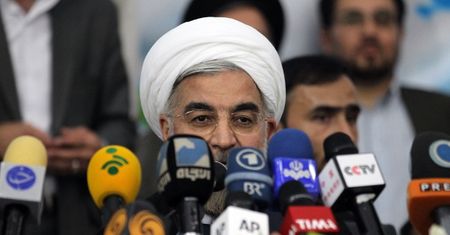 Iran: przeciwstawne reakcje prasy na rząd prezydenta Hasana Rowhaniego