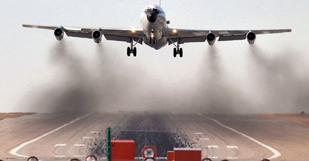 Amerykański samolot coraz bliżej Syrii. Będzie szukał śladów broni chemicznej?