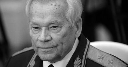 Zmarł Michaił Kałasznikow, twórca karabinu AK-47