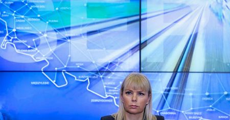 SLD: niech Elżbieta Bieńkowska po "superwtopie" przyjdzie na komisję infrastruktury
