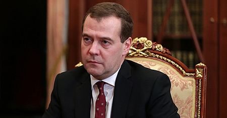 Dmitrij Miedwiediew: uznanie nowych władz Ukrainy to "aberracja"