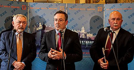 Bartłomiej Sienkiewicz: głowy ścina się na Wschodzie