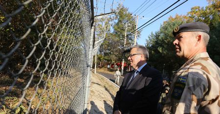 Korea Południowa: Bronisław Komorowski złożył wizytę w strefie zdemilitaryzowanej