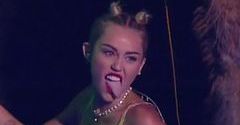 Miley Cyrus z karłem i ze skrętem