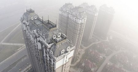 W Chinach kamery monitoringu w miastach bezużyteczne przez gęsty smog