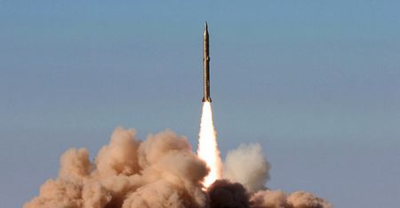 Biały Dom: Iran przeprowadził próbę pocisku balistycznego