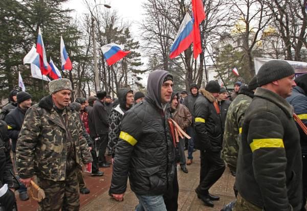 Grupa uzbrojonych ludzi opanowała lotnisko "Symferopol" na Krymie