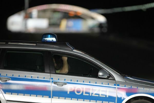 Niemcy: policja schwytała sprawcę próby podpalenia siedziby Merkel