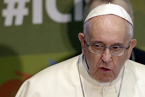 Hiszpania: 24-letni nauczyciel oskarżył księży o molestowanie. Zachęcił go papież Franciszek