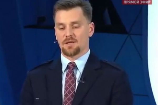 Jakub Korejba podczas programu "Wiesti"