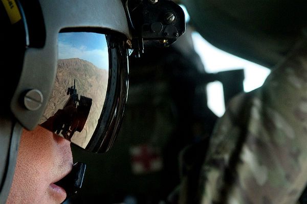 Afganistan: 5 żołnierzy ISAF zginęło w katastrofie helikoptera