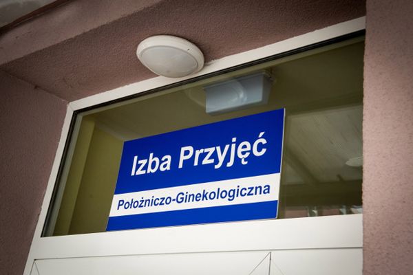 Ordynator z Włocławka na trzech etatach. Gdzie był, kiedy umierały bliźniaki?