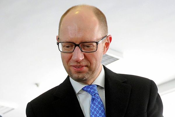 Arsenij Jaceniuk inicjuje utworzenie koalicji