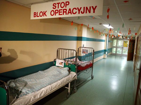 Śledczy zabezpieczyli dokumentację medyczną związaną z leczeniem chłopca