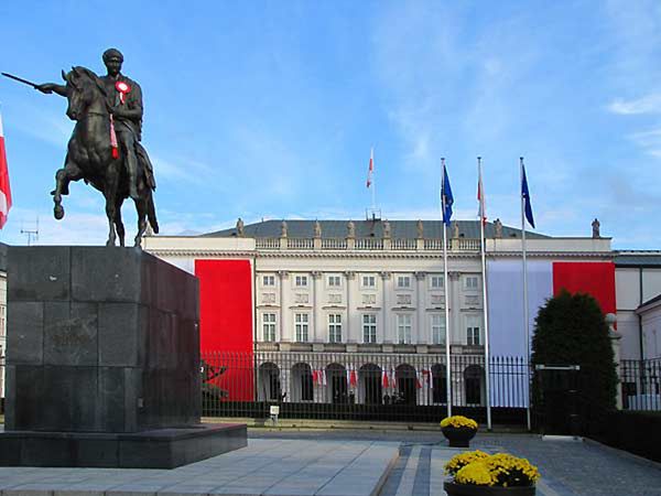 Spotkanie prezydenta z Jarosławem Kaczyńskim i Markiem Kuchcińskim