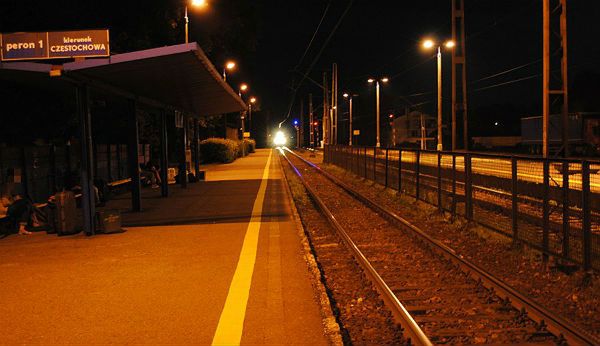 Mężczyzna zginął na torach w Myszkowie. Policja podejrzewa samobójstwo