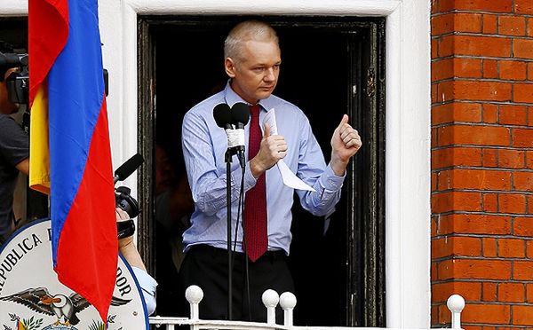 Julian Assange wygłosił oświadczenie