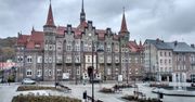 Wałbrzych: 53-latek chciał wyskoczyć z okna w ratuszu. Powodem zła sytuacja bytowa