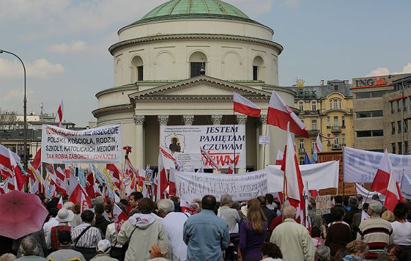 PiS chce Trybunału Stanu za brak koncesji dla TV Trwam