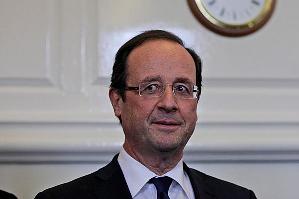Hollande prowadzi kampanię wyborczą w Londynie