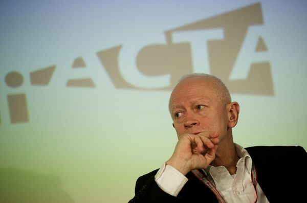 "Ujawnimy wszystkie dokumenty związane z ACTA"