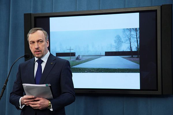 Zdrojewski: w Smoleńsku zostanie symbolicznie wskazane miejsce pomnika