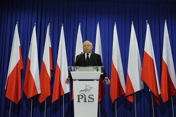 "Kaczyński stworzył kolejną niepoważną teorię spiskową"