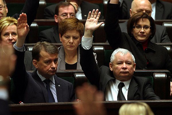 Kaczyński: premier bezczelnie kłamie - niech to powtórzy