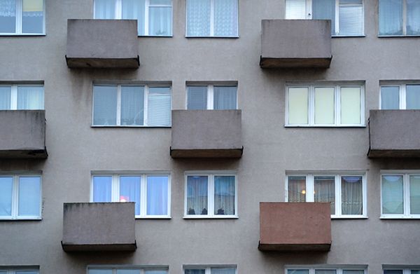 Raport: Polacy mieszkają w zbyt małych mieszkaniach