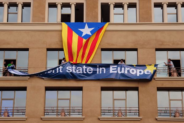 Hiszpania: setki tysięcy na manifestacji w Narodowy Dzień Katalonii