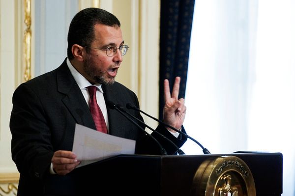 Premier Egiptu Hiszam Kandil: USA nie ponoszą winy za film o proroku Mahomecie