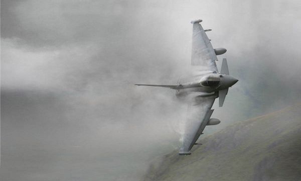 Czas na dopalacz - jakie samoloty będą strzegły nieba państw NATO?