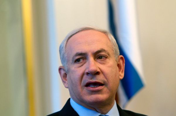 Benjamin Netanjahu krytykowany za luksusy, gdy kraj zaciska pasa