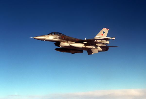 Turcja: katastrofa myśliwca F-16 w pobliżu granicy z Syrią
