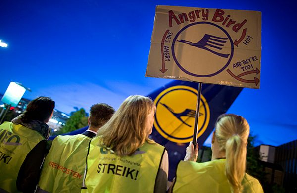 Niemcy: paraliżujący strajk Lufthansy