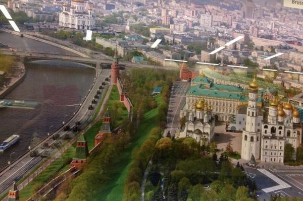 Zaskakująca reklama Rosji: cerkiew, Kreml i... rakiety nuklearne